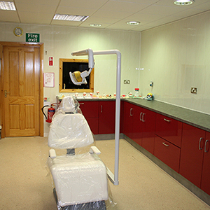 Atlas denture treatment room